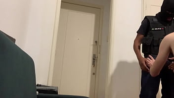 Dotado Vigilante do mercado foi convidado pra tomar uma cerveja ap&oacute_s o expediente #1 assista completo no Red