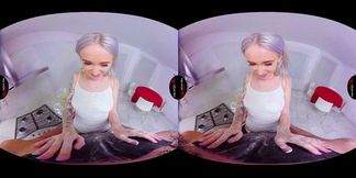 VirtualRealPorn com Hot cooking