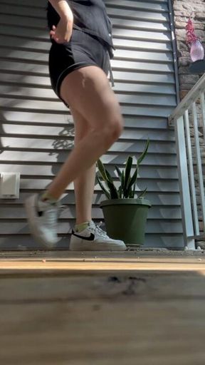 Searching for tiny to play with on balcony