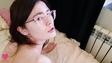 My girlfriend was NOT stuck in the washing machine and caught me when I wanted to fuck her pussy