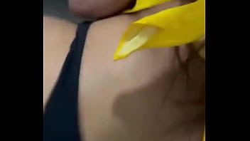 fiesta de la empresa termina en sexo en el ba&ntilde_o