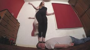 Dancing Sophie 360 FLOOR CAM