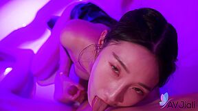 Chinese Brunette Li Er Had Hot Sex In The Bathroom