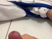 PUNHETA - se aliviando no intervalo do trabalho