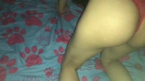 moreno latino andy z 94 se folla el cono de la nueva puta amateur nora milf en lenceria roja y montando polla recibe una carga de semen adentro - pov