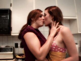 Francesca Le And Melanie Rios Have a fun Lesbo Sex