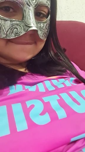 Sucking the Pussy of the Naughty Wife Sa Vanessinha