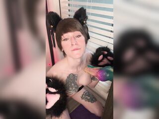 femboy wolfie goes feral worshipping large overweight schlong uWu