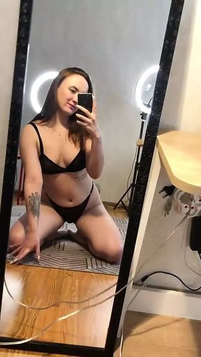 Eva_NaughtyGirl video