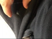 【4K】黒チノパン&黒インナーでオナニー！チノパンに垂れた精子の白濁が・・・