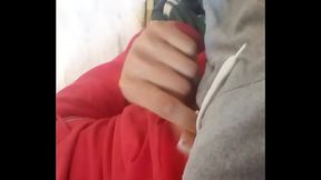 Venezolano se toca por ver una cola argentina.Una tocadita  aprovechando la erecci&oacute_n matutina...