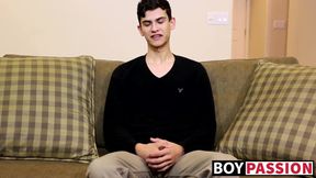 Justin answers some questions and performs an amazing solo