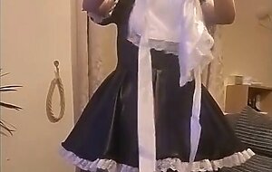 putting on my sissy maid outfit