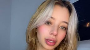 Member Model @Mia_dhalia @Showing Boobs & #Small Tits #Petite #Blonde #Sexy porn gratis adult | Tik.Porn