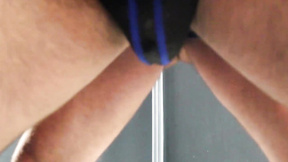 ”Unshaved bear wants to get smashed by an old fuck buddy”