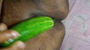 Bhabhi Cucumber Fuck