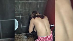 the idiot shows me her house and i end up in her ass. ee.uu colorado