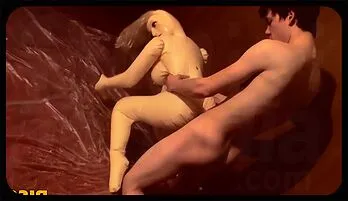 Cooper Reeves Solo: Wet & Wild Gay Twink Action 2026