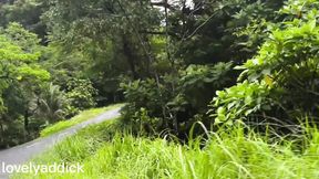 fitri kencing lagi. Outdoor Piss