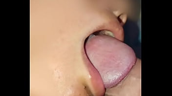 Swallow cum in mouth Homemamde Suck big dick wife husband best friend blow his cock in front of camera swallow cum Blowjob big cock deepthroat girlfriend cheat to the boyfriend cuckold amateur