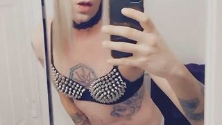 Rocker Transgender Princess Demonstrates off her Clitty in Innocence