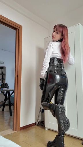 SHIRT TIE LEGGINGS BOOTS GLOVES SPIT HUMILIATION - UR TRIGGERED!