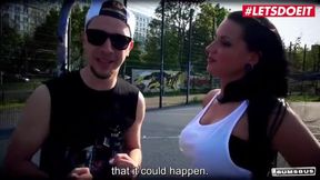 Jolee Love's Hot Squirting Car Encounter with Mark Aurel - Hardcore Milf Action