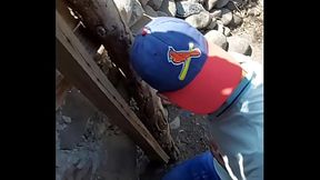 Me lo cog&iacute_ en la choza de un monte