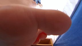 Feodora crushes you unaware with her Barefoot 4K VR 360s