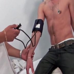 Straight fisted at the hoispital by the doctor