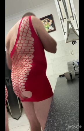 Sexy in red lingerie, sexycouple109 on Xhamster live