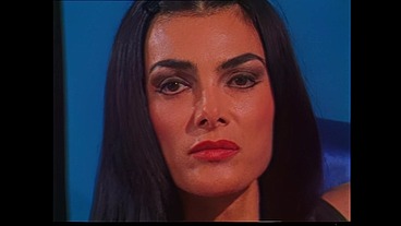 Career Woman - La Venere Bianca and Su Ann vs Mike Foster (HD Remastered)