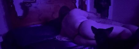 Watch Domina Satana Peg her personal sub and orgasm.