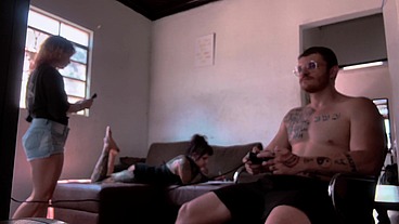 Bastidores da gravação chupando o Carmona jogando video game
