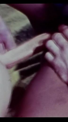 Vintage porn retro erotic theatre - photo session in heat
