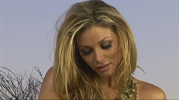 Heather Vandeven Solo Show !