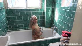 ”Czech Housewife Swap - Last Sex before Meeting”