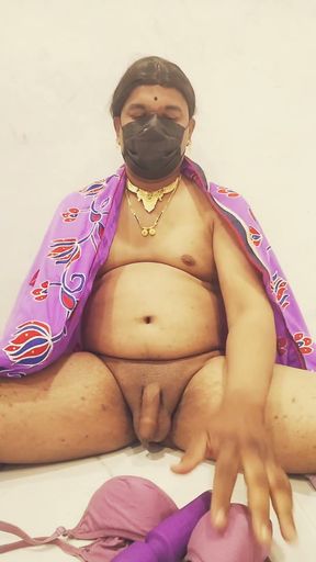 Dipali shemale enjoy wife sex toy and bra and saree hot sexx videos   Clip 1