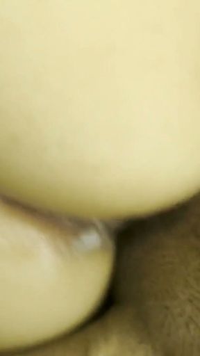 Bini Minta 2 Kali Crot   Clip 1