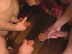 Cookie circle jerk