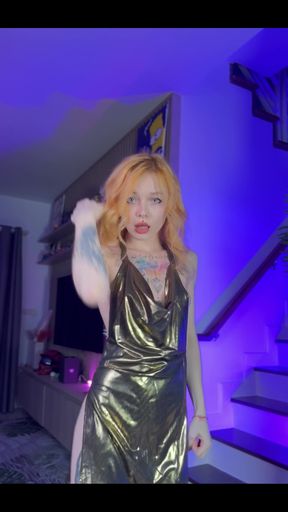 My Naughty Boobs Wanna Outside