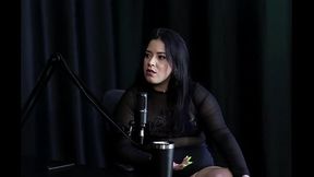 Tem 128cm de bunda, &eacute_ bissexual mas nem toda mulher lhe atrai, e seu gosto de homem &eacute_ que tenha pau grande - Pri Melancia (SHEER/RED)