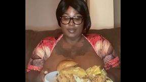 So listen I&rsquo_m into food call me foodie hazelnutxxx