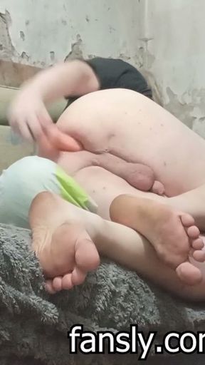 First time penetrating myself since january   Clip 1