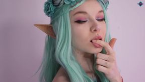 Beautiful Elf girl gives a blowjob and gets her anal hole rammed