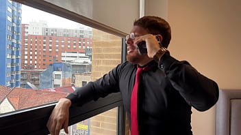 Macho Irlandes me seduce en la Oficina