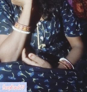 Indian desi bhabhi beautiful...
