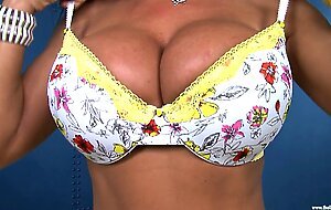 Lisa ann solo MILF