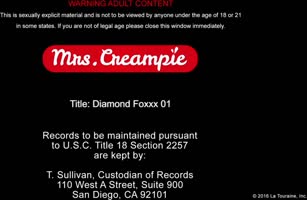 Creamy Delight: Diamond Foxxx's Big Tits & Big Cock Kitchen Creampie