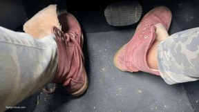 KIRA LOST HER BOOT DRIVING IN ONE SHOE - MOV HD